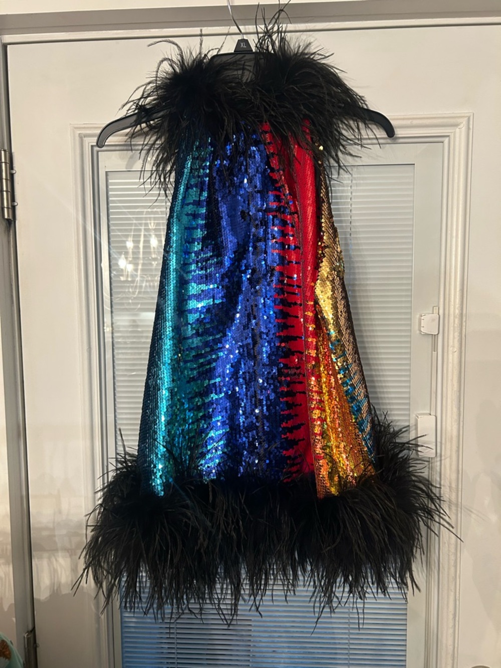 QUEEN OF SPARKLES Multicolor Sequin Feather Trim Top